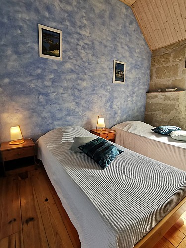 HLOAQU047FS0020C-LGM414A - Chambre 4 étage portrait