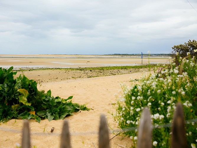 pointe-du-siege-caen-la-mer-agence-les-conteurs-800x600