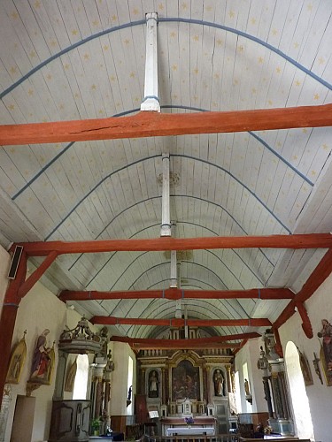 Détail architecture intérieure - église de Saint-Léger-des-Prés