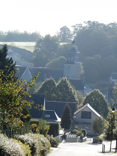 Vue sur le bourg, à la Touche Catherine