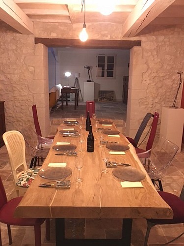 astaffort-chambre-lauzero-salle-repas