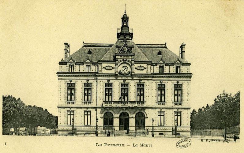 Hotel de ville (Le Perreux)