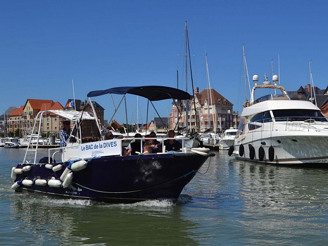 bac de la dives dives-sur-mer 