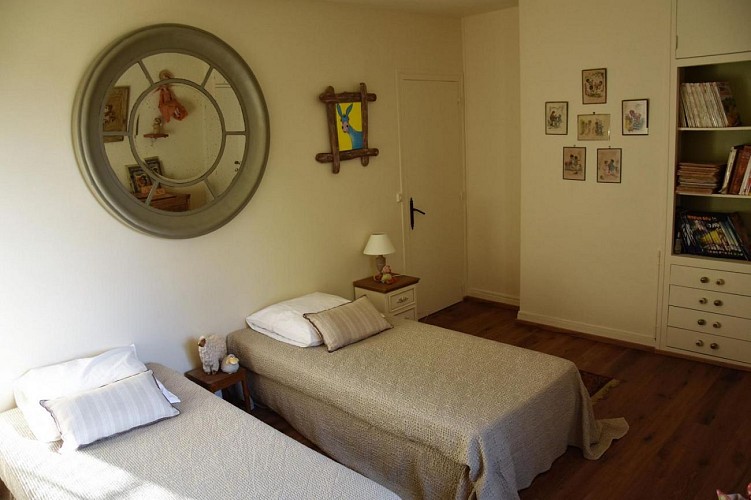 Chambre 4  les 2 brigards