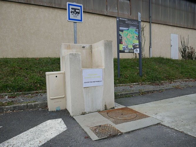 Aire de camping-car Serres-Castet