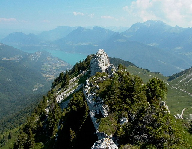 La Combe Mountain Hut - Lathuile alpine pastures