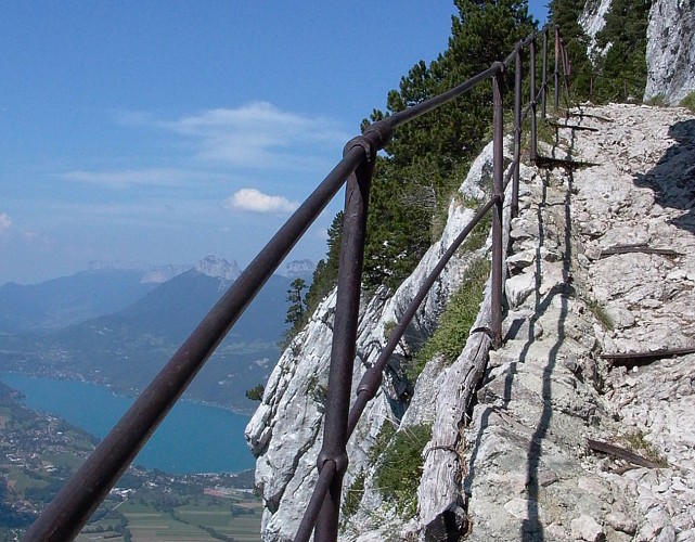 Refuge de La Combe - alpage de Lathuile