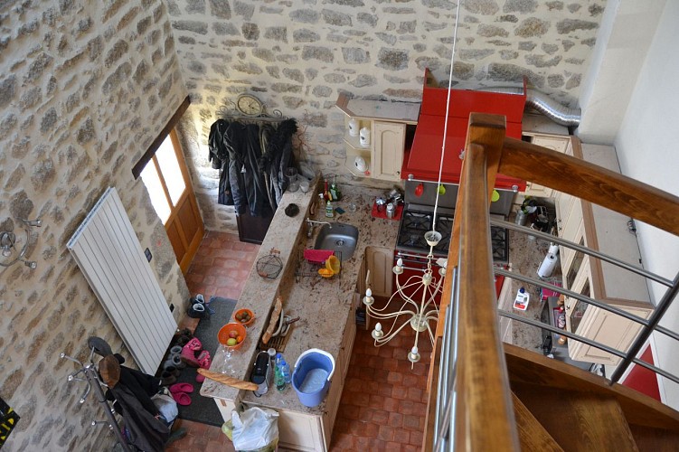 la cuisine vue de la mezzanine