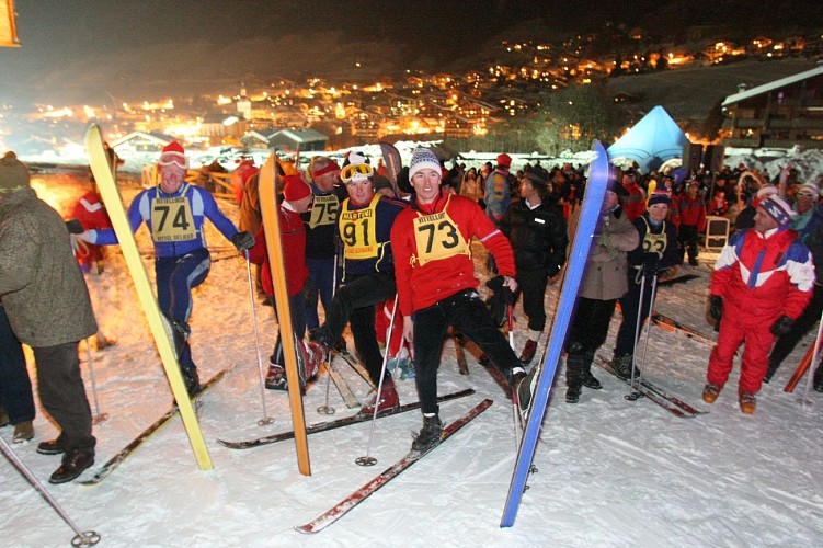 Ecole du Ski Français Ski et Snowboard - Bureau Village