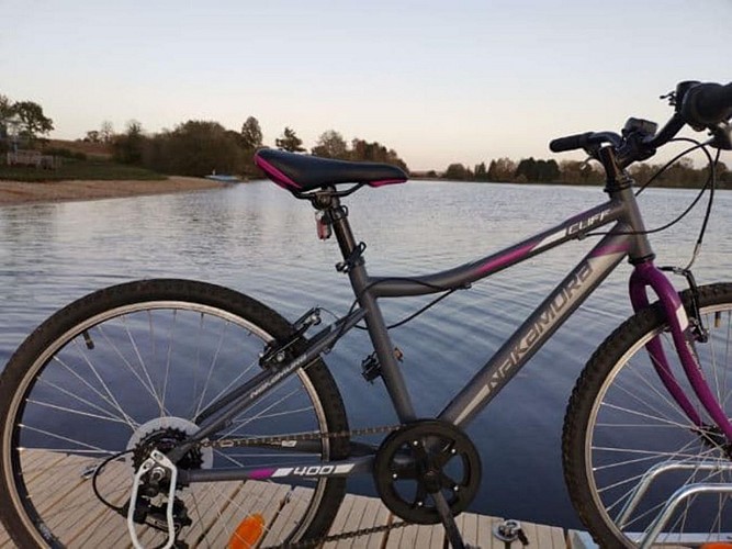 Location-de-cycles-Base-de-loisirs-de-la-Dathee--TIS---4-