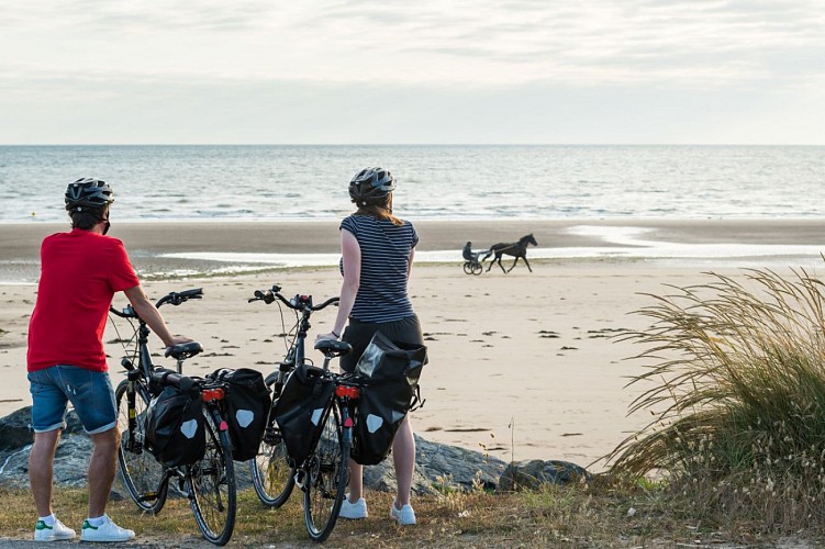 Location de vélos / station VEL'OMAHA : Eolia Vierville-sur-Mer