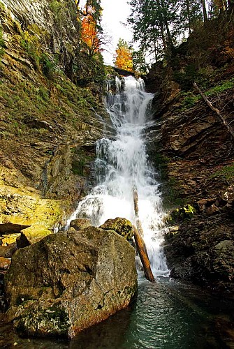 Ardent waterfall