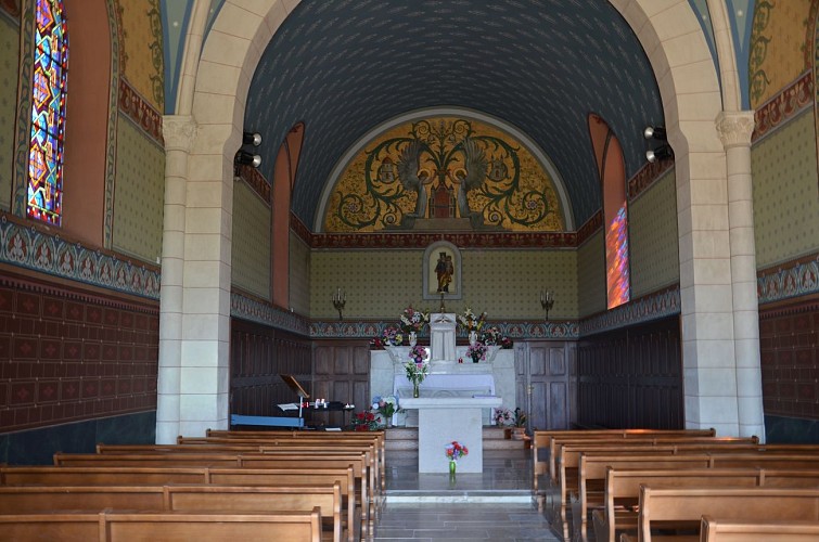 La Chapelle de Pigneux sur le Chemin de St Jacques de Compostelle