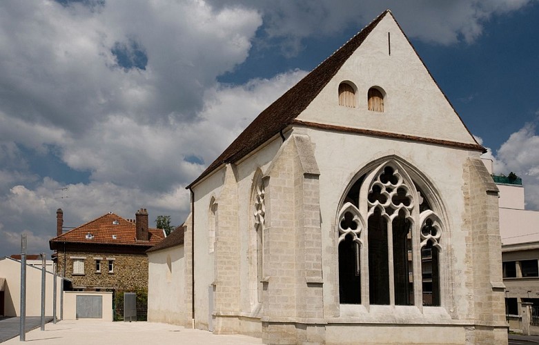 “Les Eglises” Art centre in Chelles