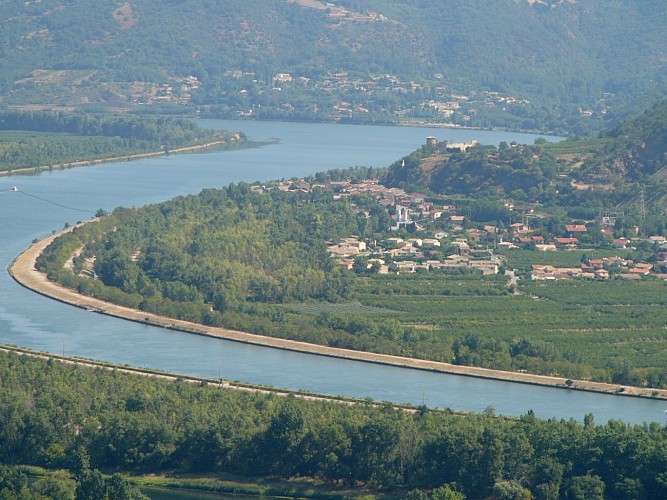 Le Belvédère du Puy de Serves