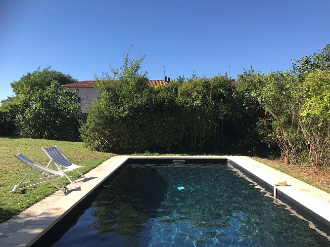 HLOAQU047V50FMG3 _20