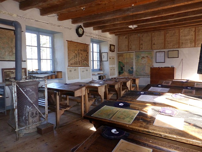 Ecole de Clémence-Fontille - Ecomusée de Margeride