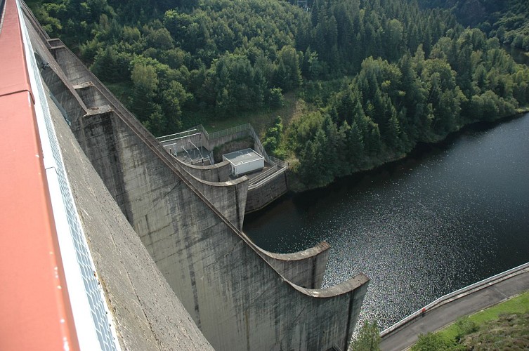 Le barrage de Grandval