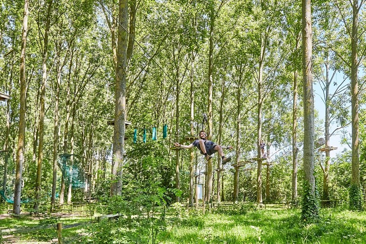 Parcours violet tyrolienne