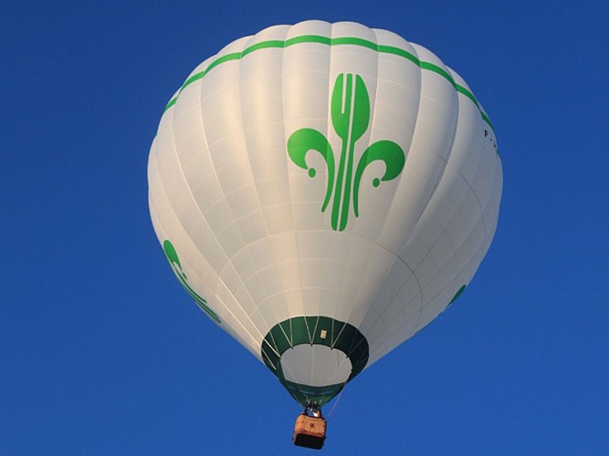 Bessin hot-air ballooning