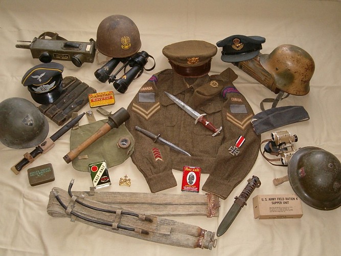 Arromanches Militaria