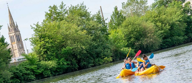 Espace-Henri-Royer-Sablé-Canoës-enfants