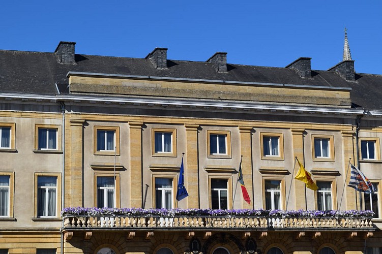 Le Palais du Gouverneur provincial (1845)