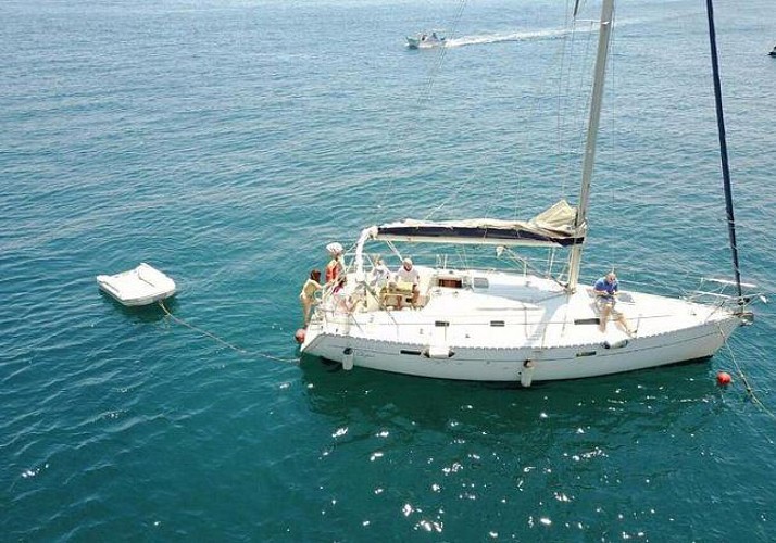 Excursion d’une demi-journée en voilier dans la baie de Taormine - Au départ de Giardini Naxos