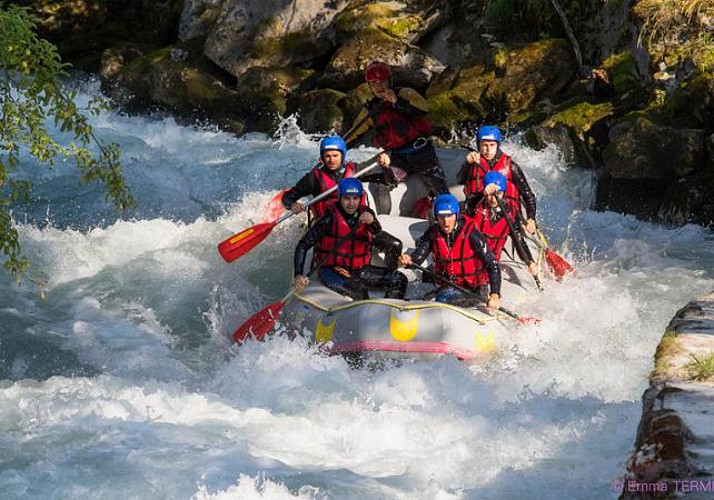 Descente sportive en rafting sur le Doron de Bozel
