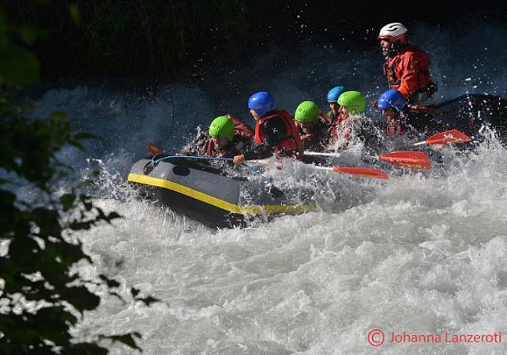 Descente sportive en rafting sur le Doron de Bozel