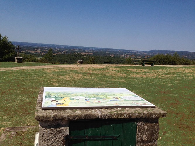 Table d'orientation (Puy d'Arnac)