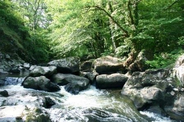 La vallée de la Benaize et le Pot Bouillant