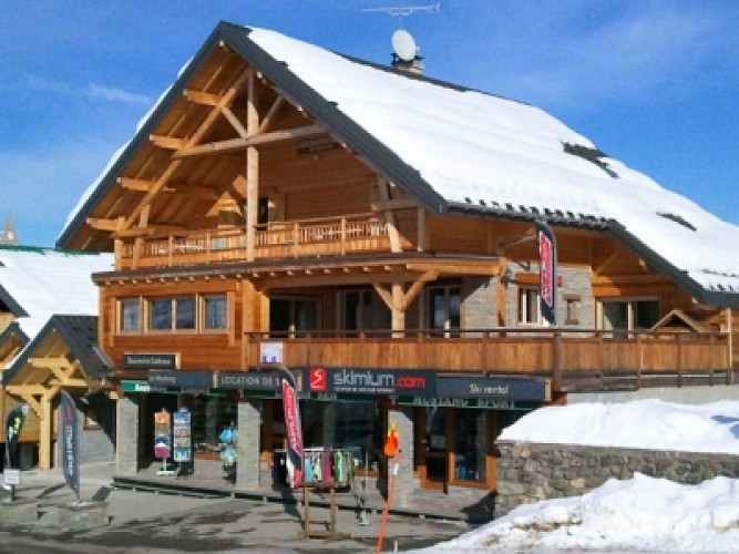 Mustang - Escuela de ciclismo Albiez