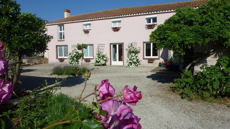 CHAMBRE D'HÔTES "LA BOISNIÈRE"