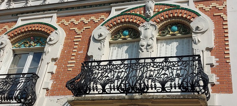 Art Nouveau et Art Déco : 58 et 62 Avenue des Minimes