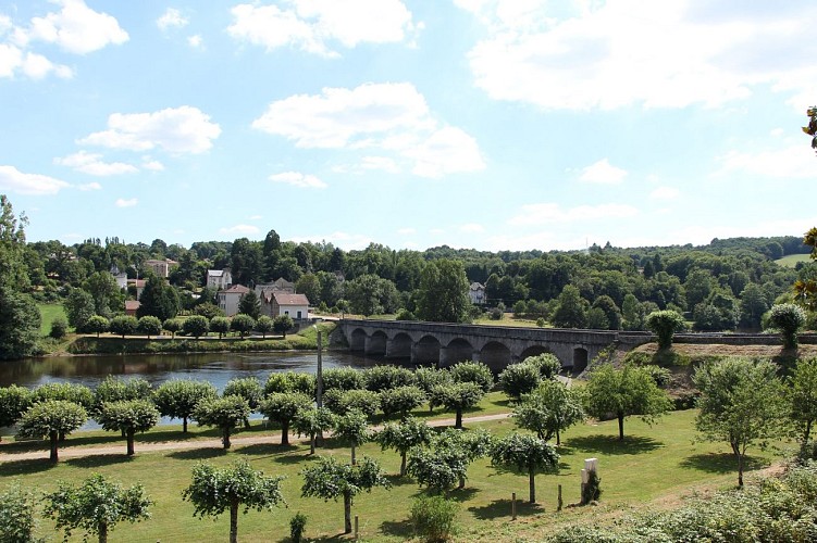 Visiter Saint-Victurnien