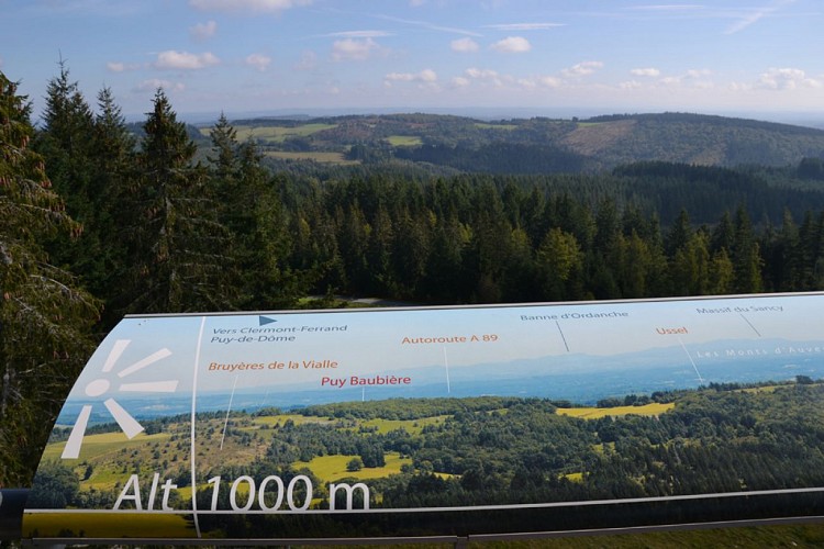 Tour panoramique du Mont Bessou