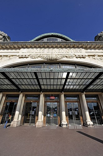 Gare des Bénédictins 