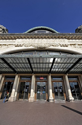 Gare des Bénédictins 