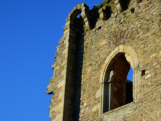 forteresse-de-chalucet©Benoît_M(3)