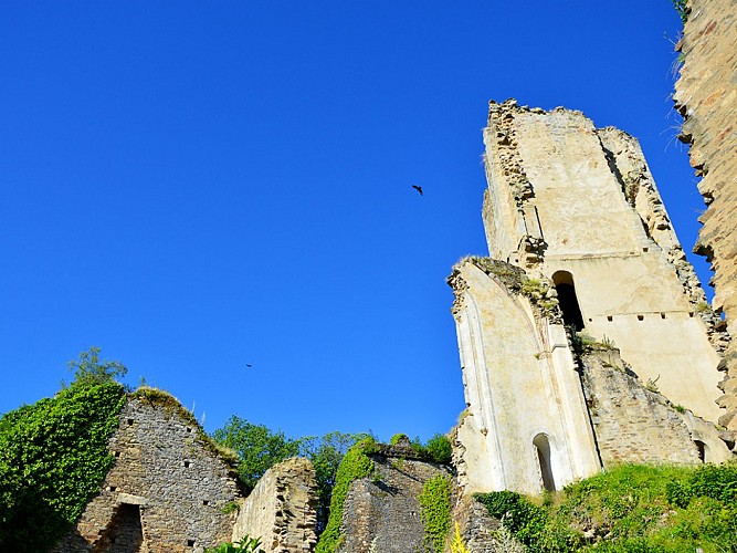 forteresse-de-chalucet©Benoît_M(2)