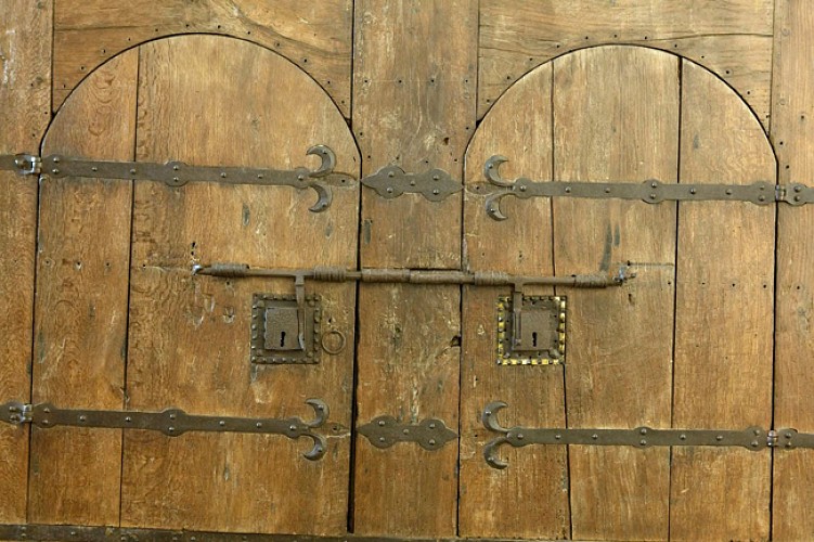 EgliseAbbatialeArmoire-zoom-armoire_5
