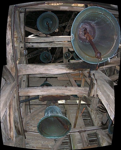 Gaulène manual carillon