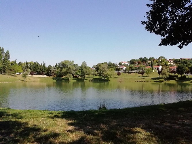 El lago de la noticia