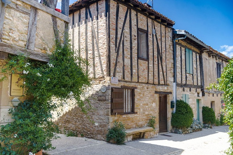 Tablette d'interprétation Puycelsi, forteresse des bois