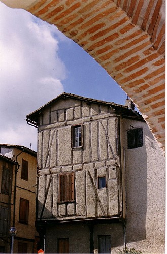 Tablette d'interprétation Graulhet, le cuir dans la peau