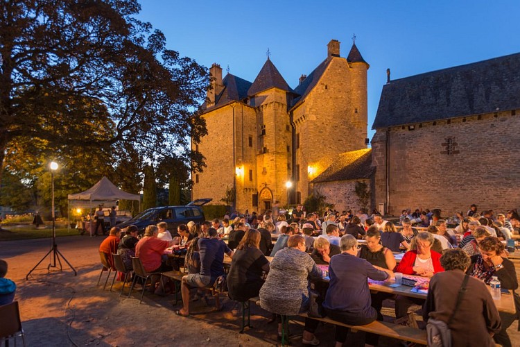 Marché de Producteurs de Pays -Château de Sainte-Fortunade_6
