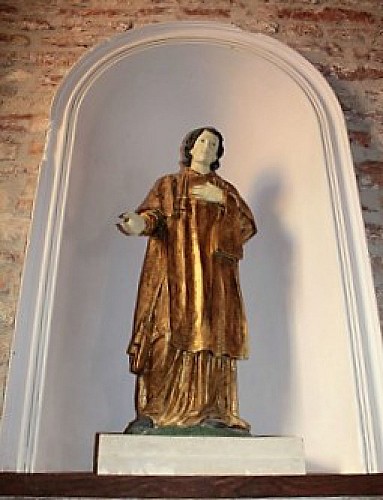 Statue du diacre Saint-Vincent église de Chevagny