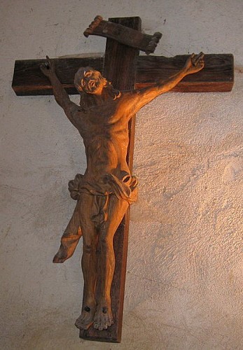 Eglise de Saint Vérand Christ en croix
