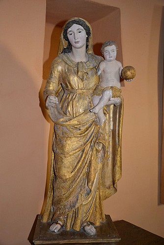 Lugny - Chapelle Notre-Dame-de-Pitié (hameau de Fissy) - Vierge à l'Enfant du début du 19e siècle